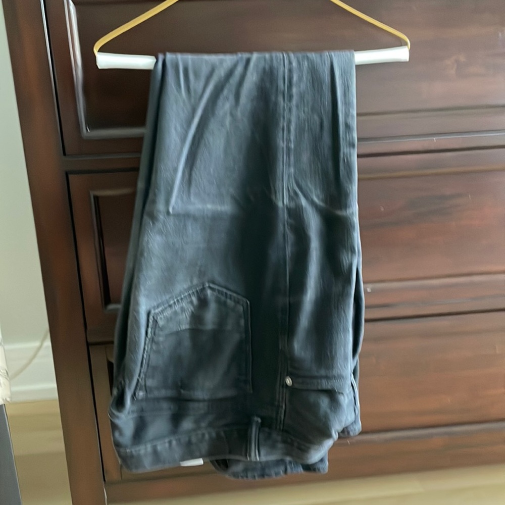 Banana Republic travelers jeans black